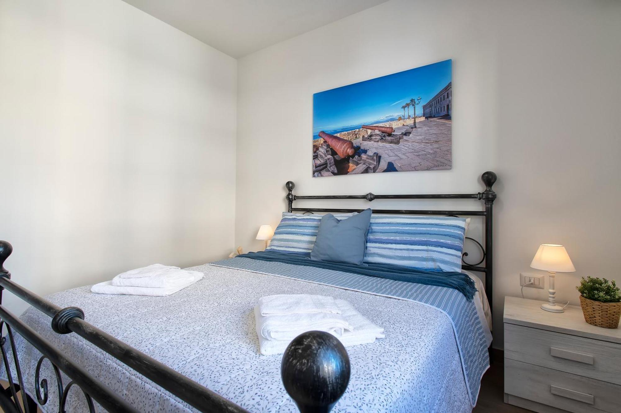 Pufferfish Apartment With Private Terrace Alghero Eksteriør bilde